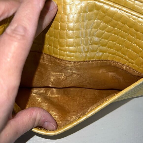 Kathy Van Zeeland Gold Faux Snakeskin Shoulder Crossbody Bag Multi Silver Tone - Picture 7 of 12